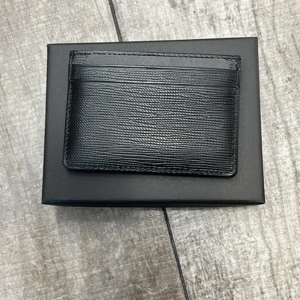 100% Authentic Hugo Boss GalleryA S Card Wallet - NWT